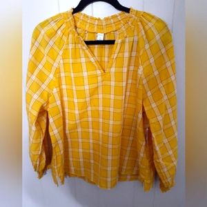Old Navy Top NWT Size Medium